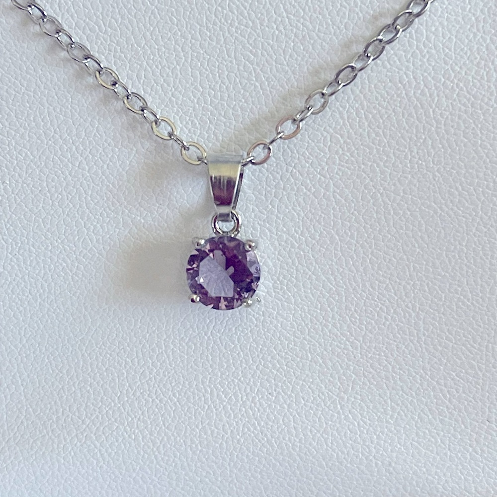New EFFY Set Amethyst round stud earrings and necklace sterling silver cast.